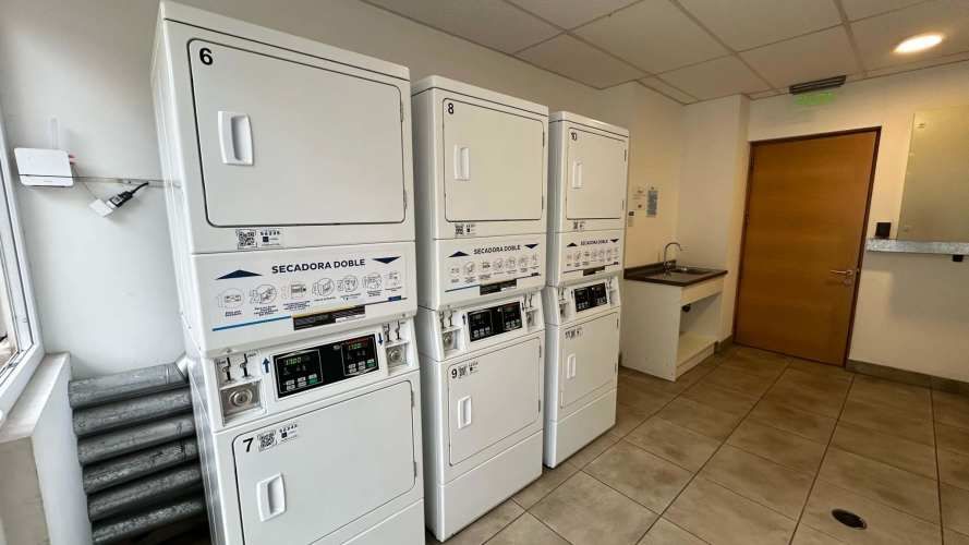 HOME ESTUDIO CERCA AL METRO SAN MIGUEL CON EL 50% DE DSCTO EL PRIMER MES