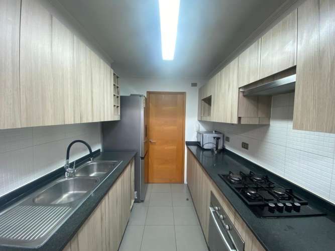 HERMOSO DEPTO/SECTOR CENTRO/TORRE CAPITAL