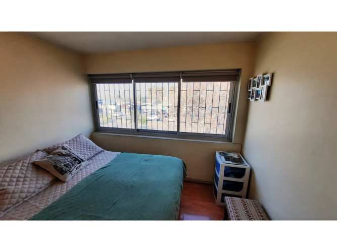 VENTA DEPTO 2D 1B 1E - UBICADO EN LAS CONDES