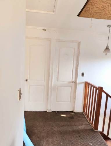 Amplia Casa Aislada Sólida 4D/3B/3E  ,Regularizada. Sector Tranquilo con portón de Acceso Micro barrio