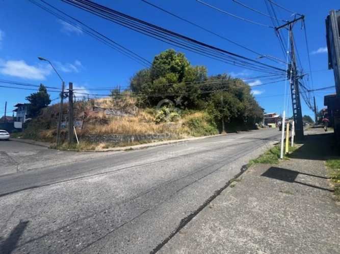 Sitio Comercial en Esquina de Alto flujo Trigal /Crucero .