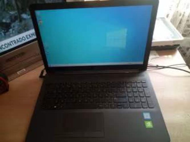 Notebook HP Intel i3-8130U