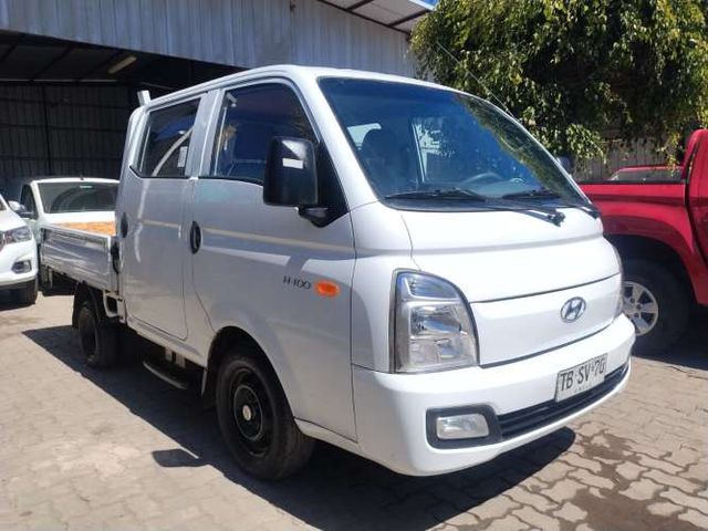 HYUNDAI PORTER 2.5 AC MT 2023 6 VELOCIDADES