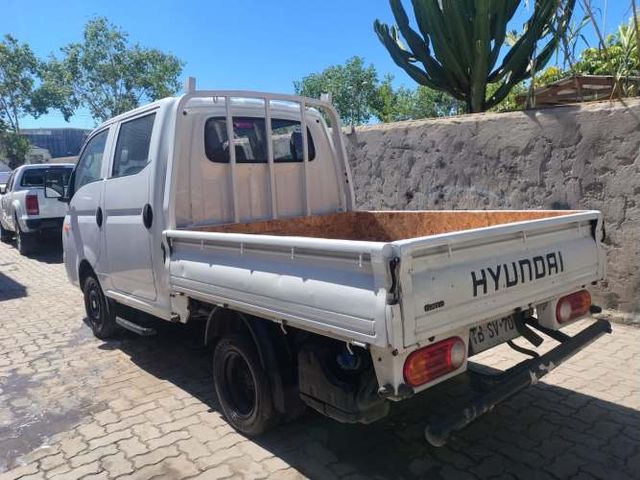 HYUNDAI PORTER 2.5 AC MT 2023 6 VELOCIDADES