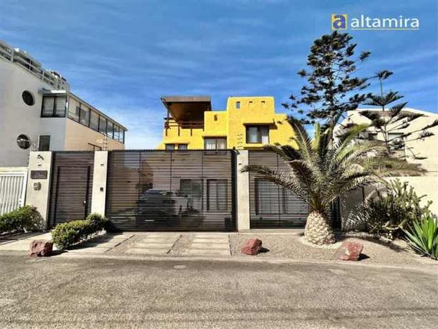 CASA Pasaje Miramar con Rio Seco - Zona Sur