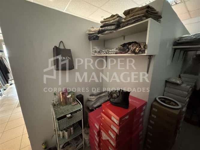 OFICINA Local 50 m² con Baño – Frente Colegio Padre Hurtado, Quilamapu