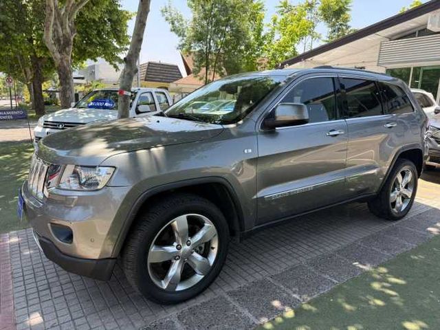JEEP GRAND CHEROKEE  OVERLAND 4X4 5.7 V8 AUT 2012