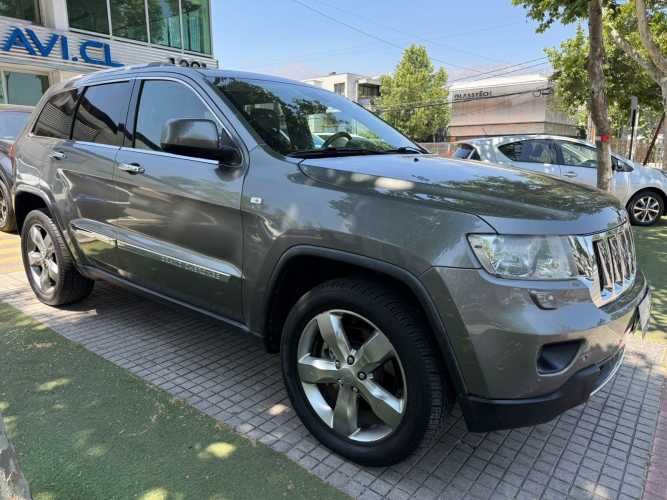 JEEP GRAND CHEROKEE  OVERLAND 4X4 5.7 V8 AUT 2012