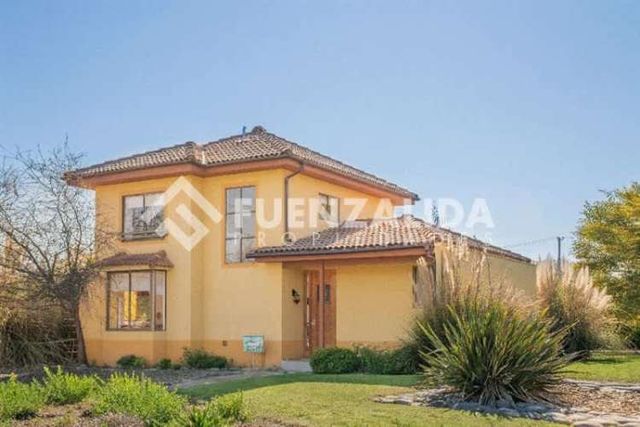 CASA Izaga 932, Isla de Maipo