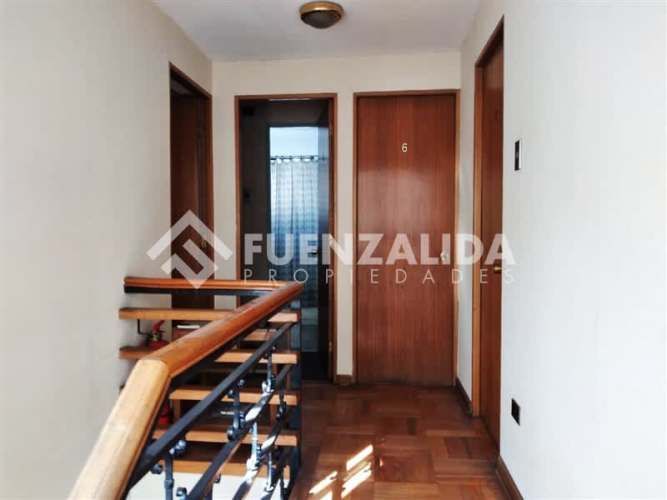 LOCAL COMERCIAL Luis Thayer Ojeda/ Carmen Sylva