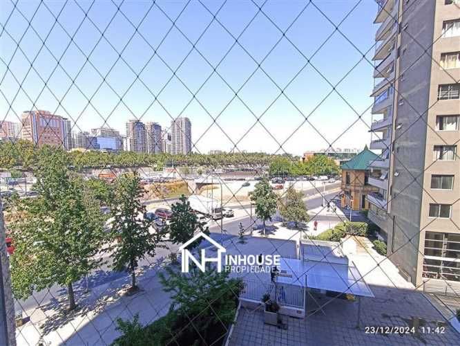 DEPARTAMENTO AV. SANTA MARIA//COSTANERA NORTE//INDEPENDENCIA