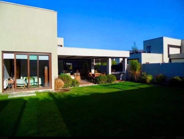 CASA Piedra Roja-Chicueo