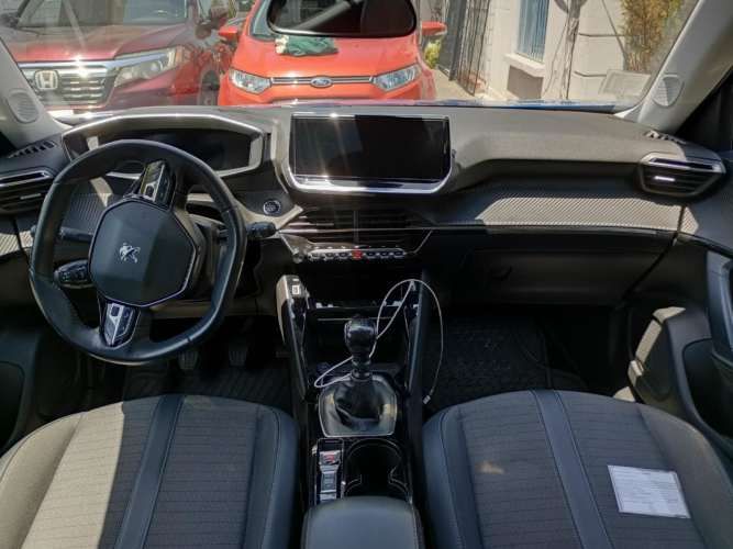 PEUGEOT 2008 PURETECH 