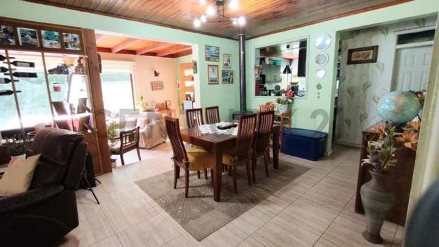 Se vende casa en condominio de Paine