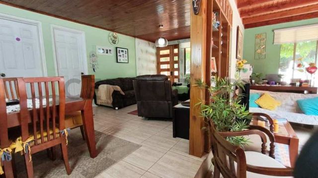 Se vende casa en condominio de Paine