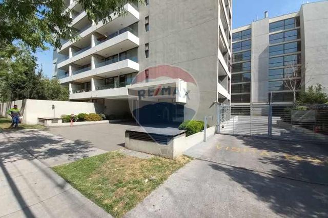 ¡vive en las condes: dpto moderno con vista!