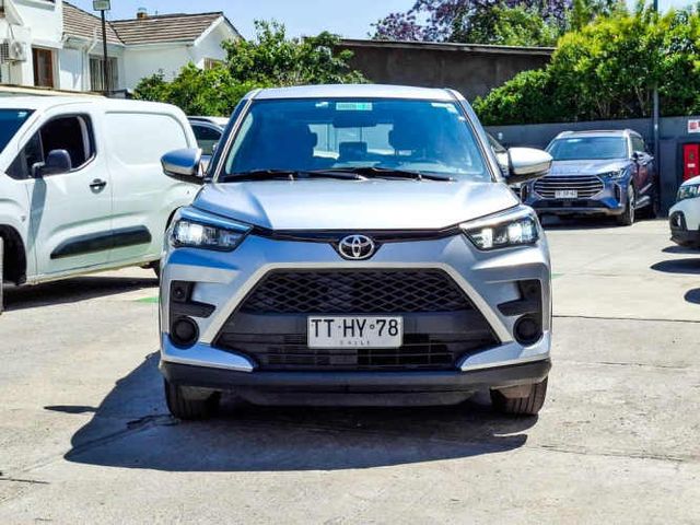 TOYOTA RAIZE 2025
