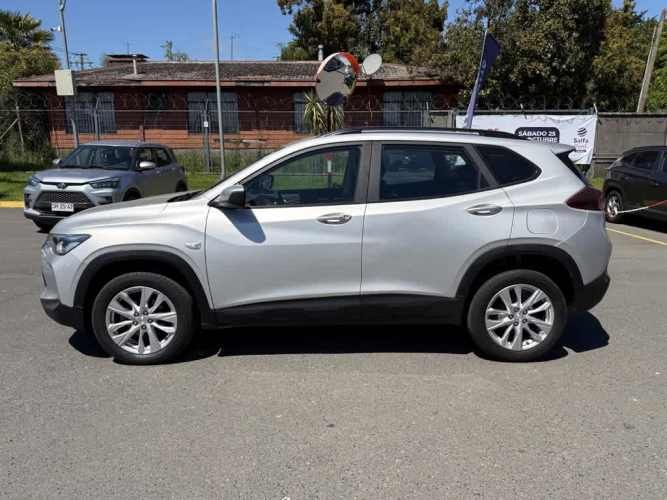 CHEVROLET TRACKER 2024