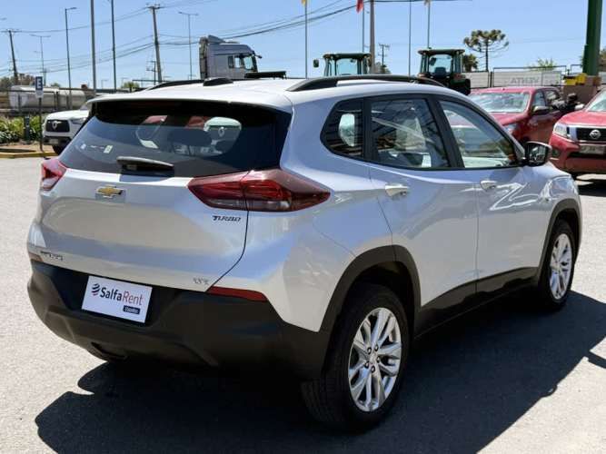 CHEVROLET TRACKER 2024