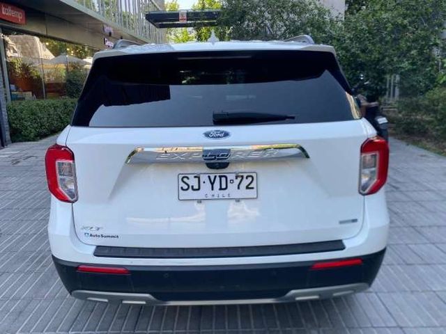 Ford Explorer xlt 4x4 cuero techo