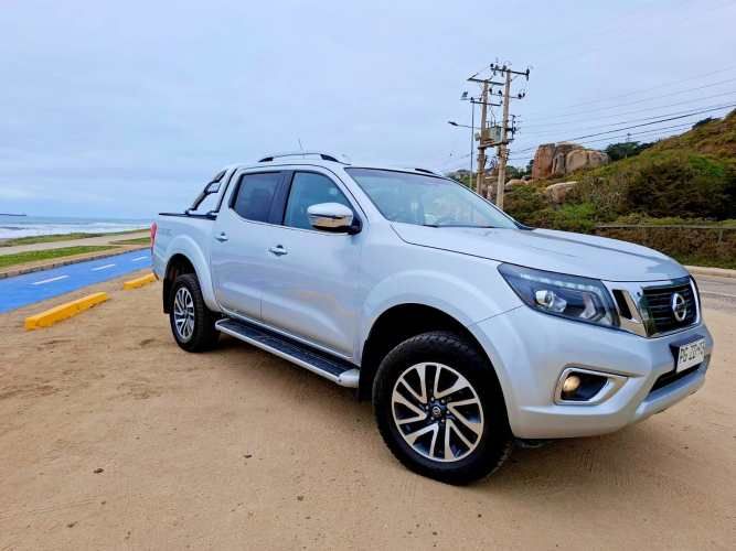 NISSAN NAVARA TOPE DE LINEA AUTOMATICA, 4X4, DIÉSEL