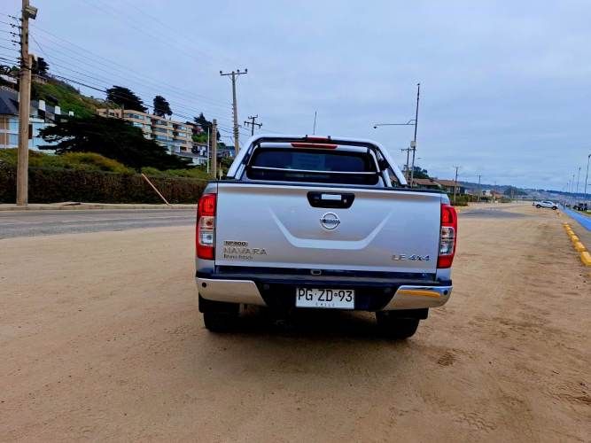 NISSAN NAVARA TOPE DE LINEA AUTOMATICA, 4X4, DIÉSEL
