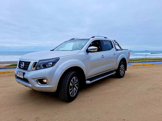 NISSAN NAVARA TOPE DE LINEA AUTOMATICA, 4X4, DIÉSEL