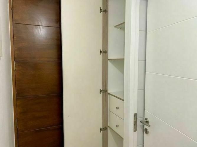 ESTUDIO AMOBLADO CON ESTACIONAMIENTO Y BODEGA