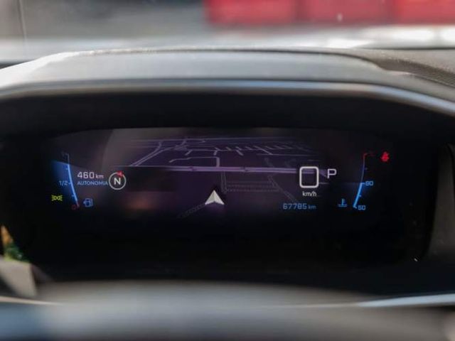 Peugeot 2008 Puretech 130 Eat8 2022