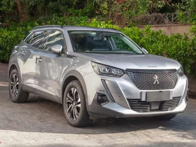 Peugeot 2008 Puretech 130 Eat8 2022