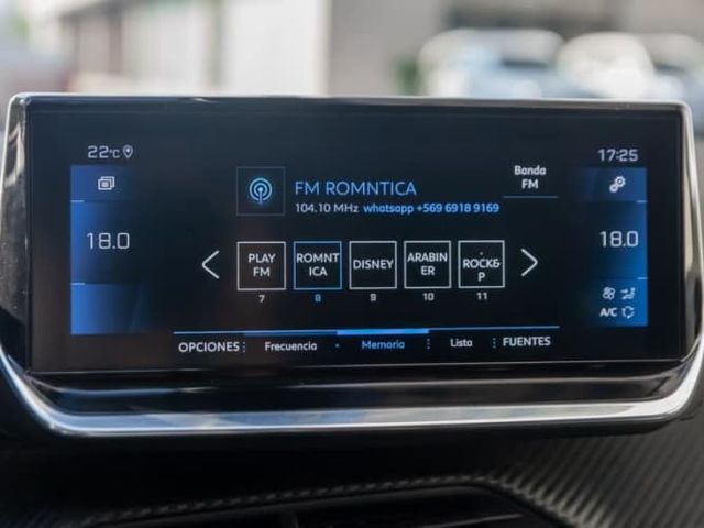 Peugeot 2008 Puretech 130 Eat8 2022