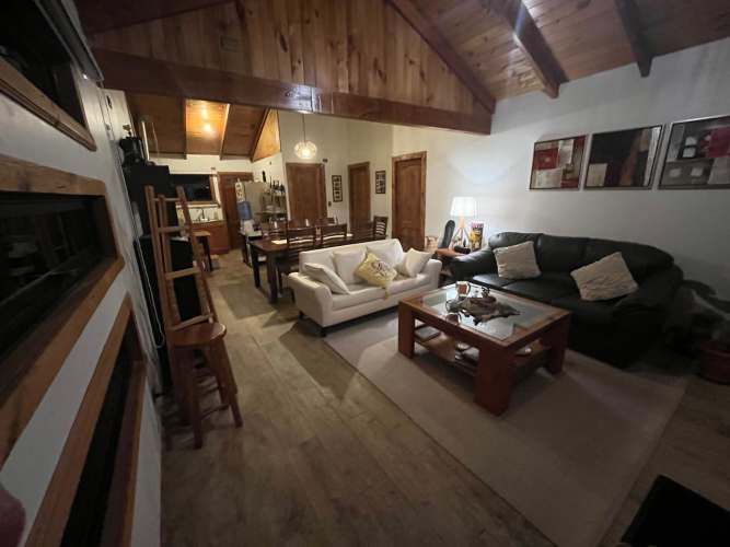 PARCELA CON CASA  PARA VIVIR  3 DORMITORIOS Y 2 BAÑOS