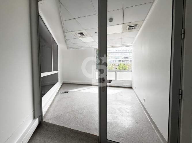 Oficina habilitada en Ciudad Empresarial 281m2