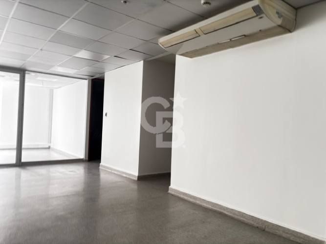 Oficina habilitada en Ciudad Empresarial 281m2