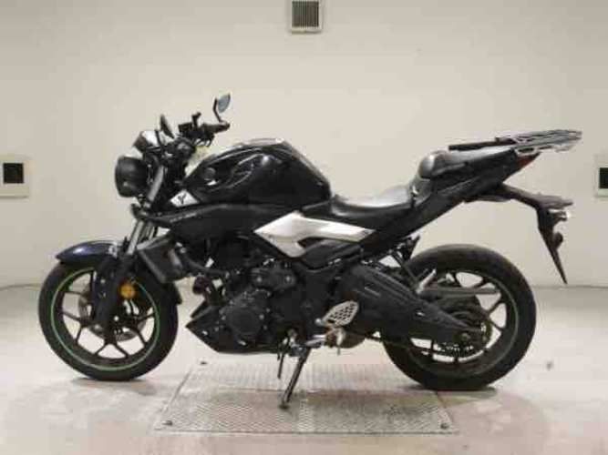 YAMAHA MT-25