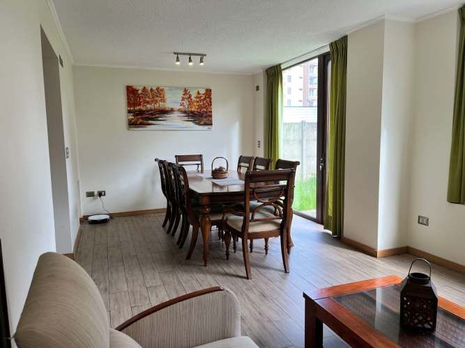 Venta de Casa en Exclusivo Condominio de Isla Teja