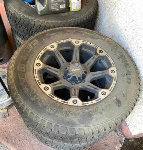 Set de llantas Dick Cepek con neumáticos