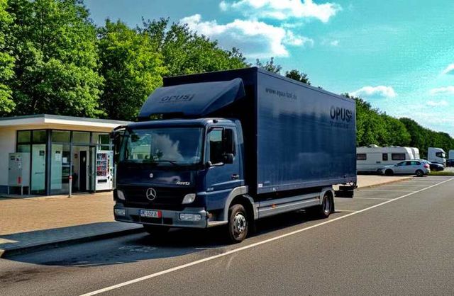MERCEDES-BENZ ATEGO 818: Vendo - zona Franca