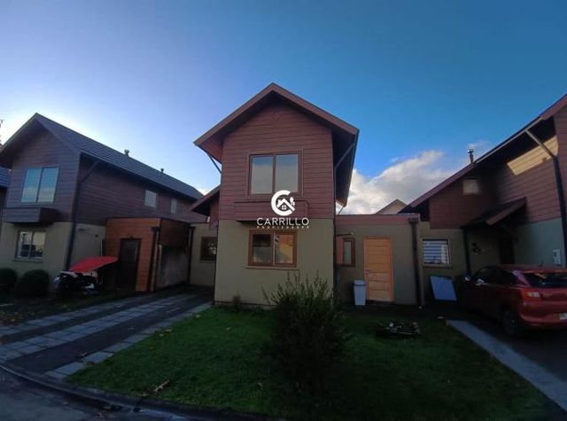 VENDEMOS CASA EN CONDOMINIO ALTOS DE MIRASUR