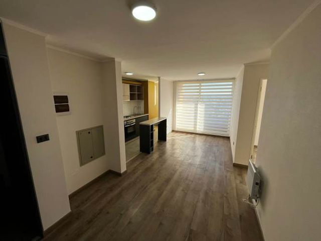 ARRIENDO HERMOSO DP 2 DORMITORIOS 1 BAÑO, EDIFICIO LAGUNA ORIENTE