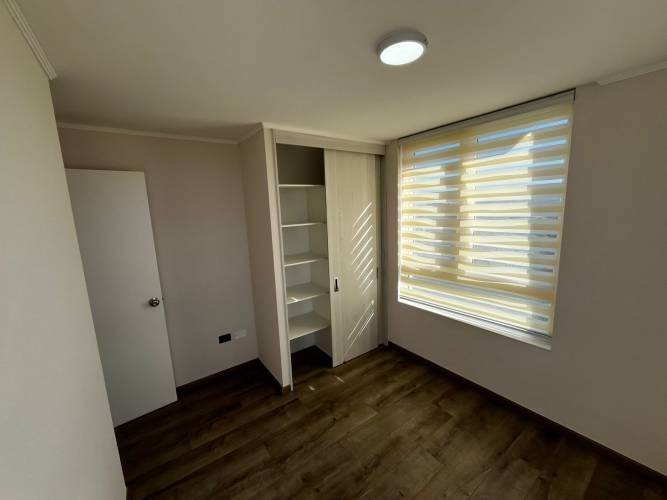 ARRIENDO HERMOSO DP 2 DORMITORIOS 1 BAÑO, EDIFICIO LAGUNA ORIENTE