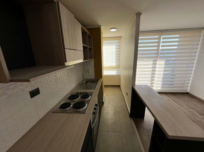 ARRIENDO HERMOSO DP 2 DORMITORIOS 1 BAÑO, EDIFICIO LAGUNA ORIENTE