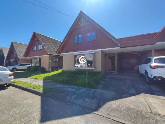 VENDEMOS CASA EN CONDOMINIO ALTOS DEL MAIPO