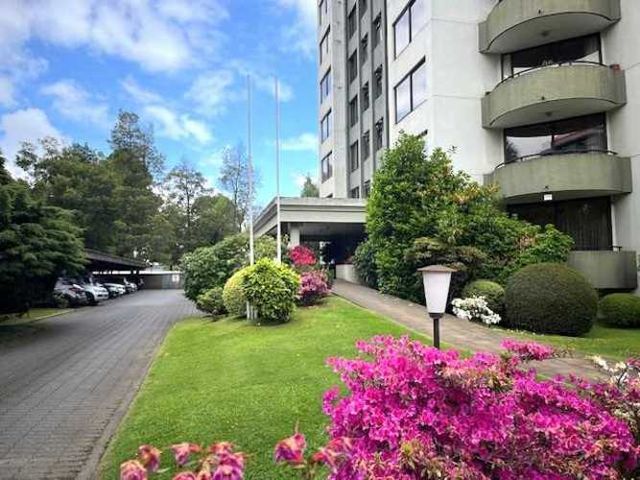 Depto 4 Dormitorios frente al Hospital  (129424)