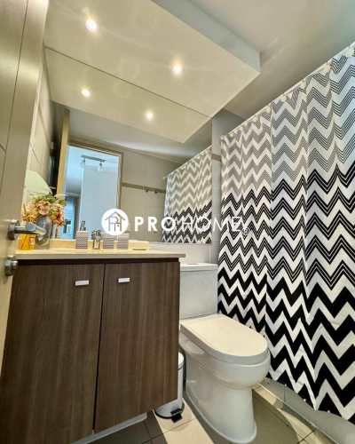 Oportunidad Ejecutiva de Alto Nivel: Departamento Amoblado Premium - Edificio Aurora