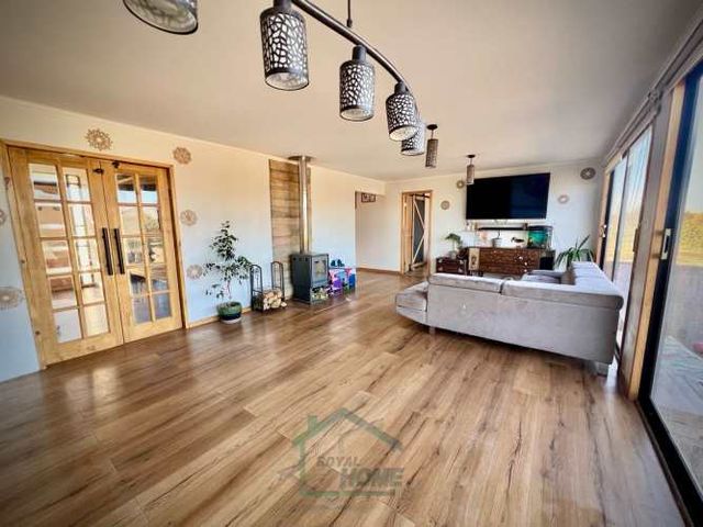 Arriendo Gran Casa 4D/2B en sector Hacienda Margarita