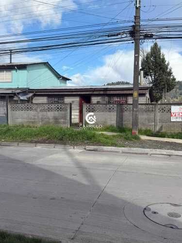 VENDEMOS SITIO CON CASA DE MADERA