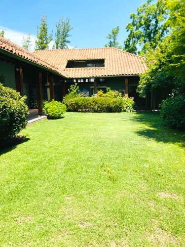 Casa con gran terreno  (129562)