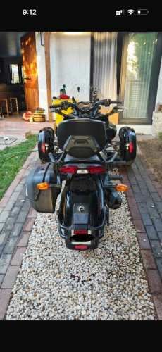 MOTO BRP CAN AM SPYDER 1330