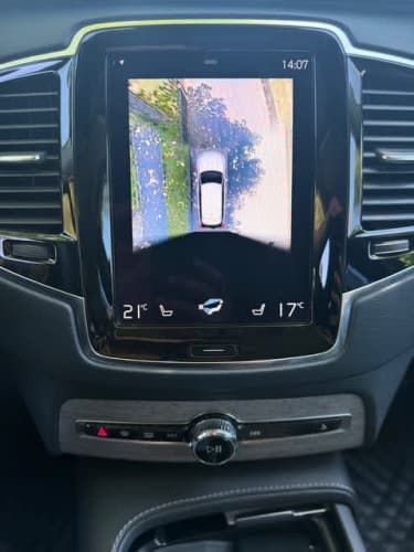 2022 VOLVO XC90 T8 4X4